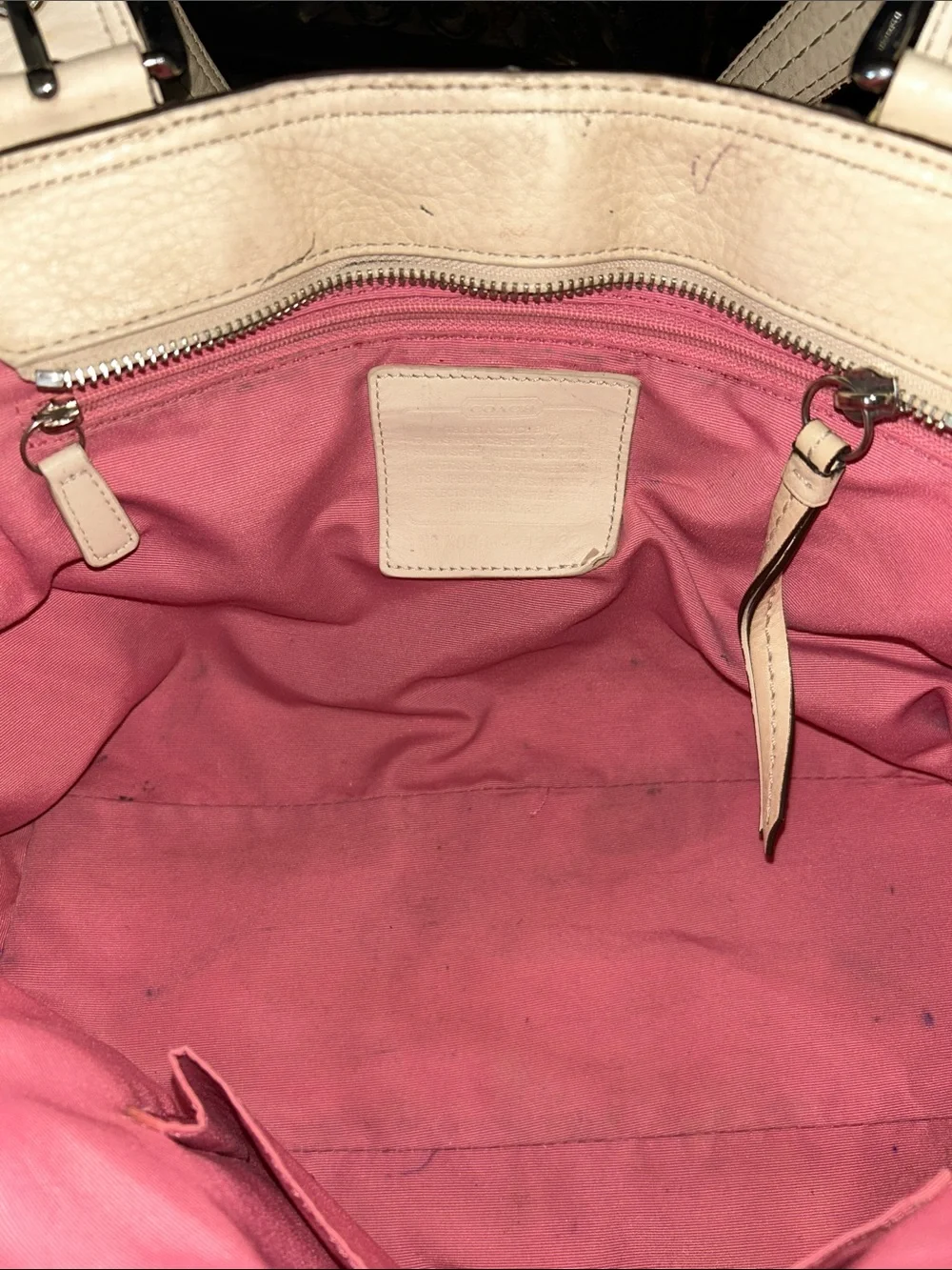 Coach F 13732 Cream Leather Shoulder Bag with Pink Charm